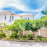 Baan Kanittha - Tewaree 4 Bedrooms Pool