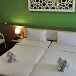 Chariot โรงแรม Pattaya