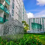 Aparthotel Ccr Managed By Aha Smartstay Pattaya