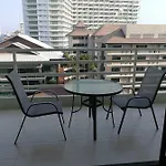 View Talay 5C Studio, 8 Eme Etage