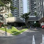 The Base Thai อพาร์ทเม้น *