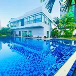 Dusit Grand View * Pattaya