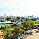 Pattaya Plaza Condotel Large Studio Apartment Sukhumvit