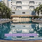 Sawasdee Sunshine Hotel