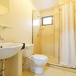 Hotel Oyo 520 Cantina 2*