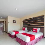 Oyo 882 The Moonlight Serviced