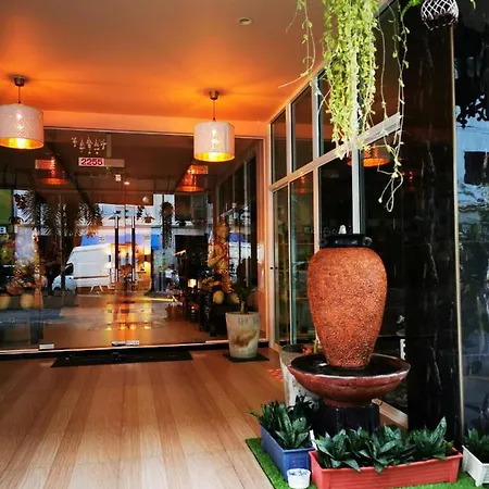 New Sorot House Apartment Pattaya
