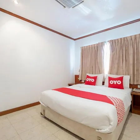 Hotel Oyo 75328 Punjabi Junction Pattaya