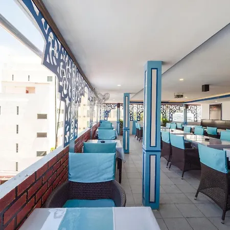Hotel Oyo 75328 Punjabi Junction Pattaya