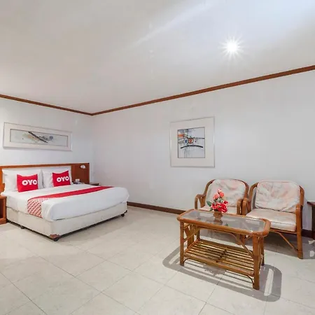Hotel Oyo 75328 Punjabi Junction Pattaya