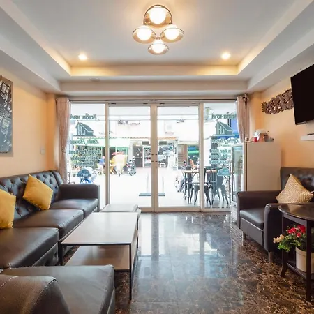 Hotel Oyo 75330 Little House Pattaya