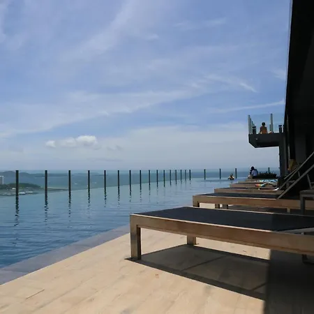 The Base By Wcc Apartment Pattaya