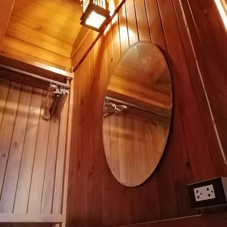 Wood House 3*