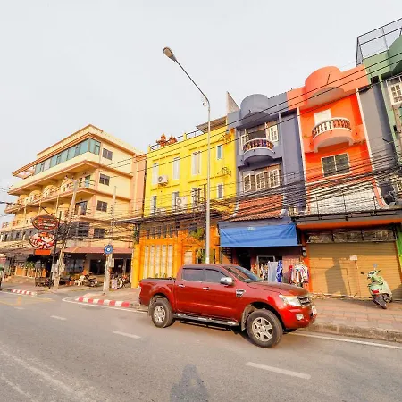 Oyo 75369 Cozy Rooms@ Addicts 2* Pattaya