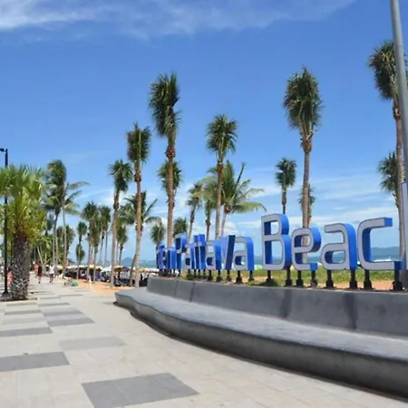 Hotel Punyapha - 5 Mins From Beach Pattaya
