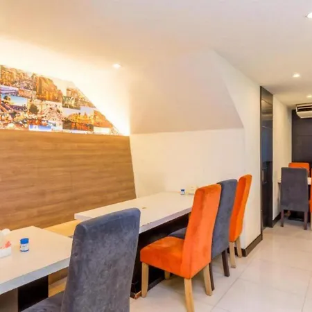 Hotel Punyapha - 5 Mins From Beach