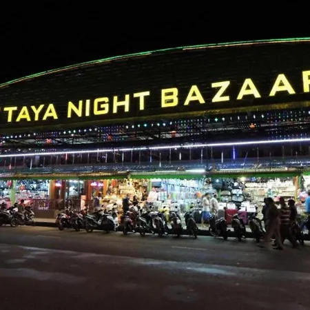 Punyapha - 5 Mins From Beach Hotel Pattaya