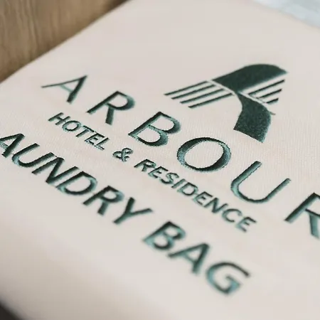Hotel Arbour And 5*