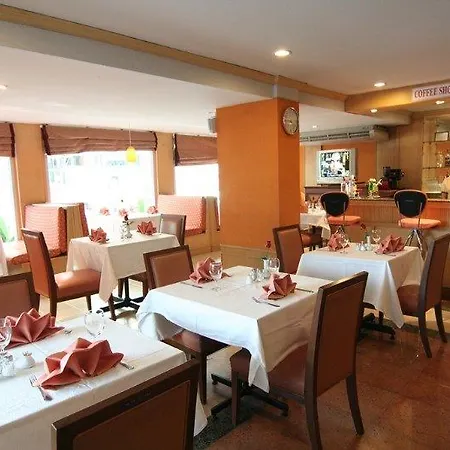 Hotel Eastiny Bella Vista Pattaya