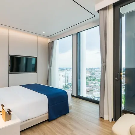 Arbour And Hotel Pattaya