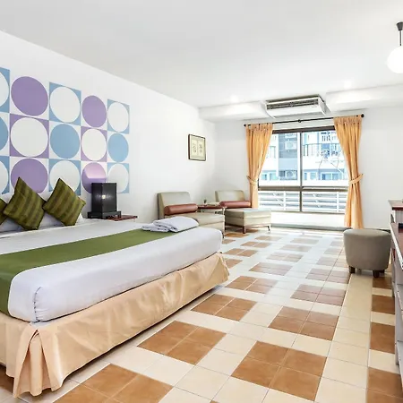 Hotel Sawasdee Sea View 3*