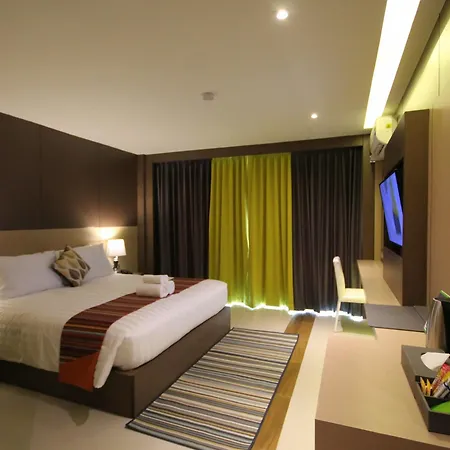Republic 3*