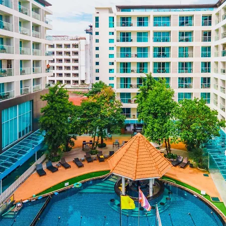 Hotel Centara