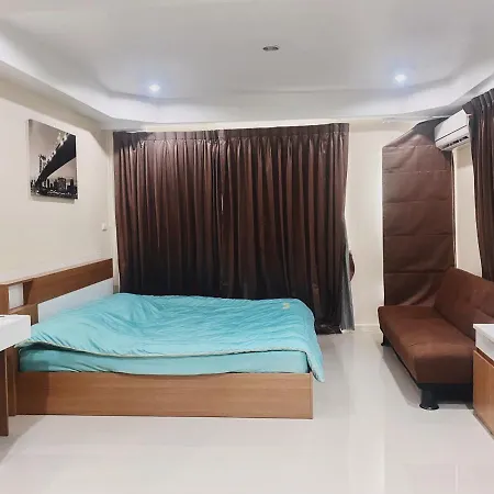 Happy Corner House Apartment
