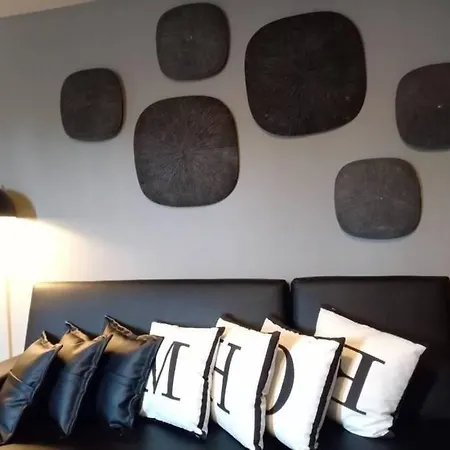 Apartment 2 Bed 2 Bath In Unix Pattaya