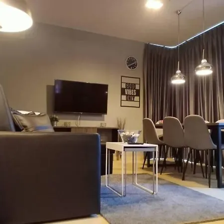 2 Bed 2 Bath In Unix Apartment