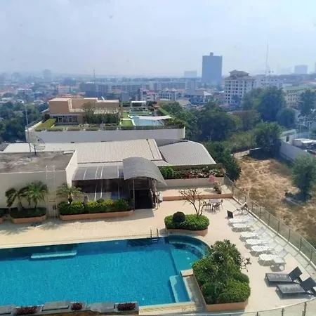 2 Bed 2 Bath In Unix * Pattaya