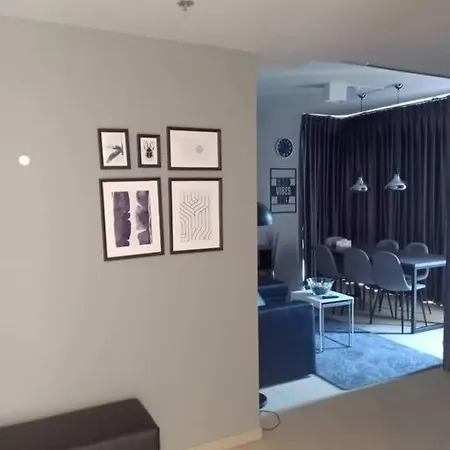 2 Bed 2 Bath In Unix