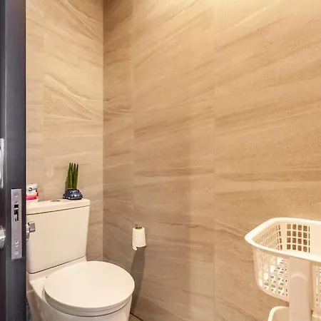 The Edge Fully Equipped Luxury Oceanside View * Pattaya