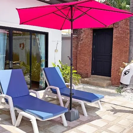 Thai Luxury Pool 3 Beds Pattaya