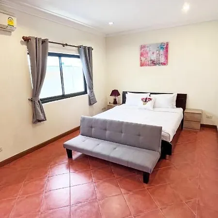 Thai Luxury Pool 3 Beds * Pattaya