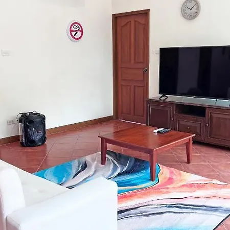Thai Luxury Pool 3 Beds