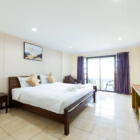 Hotel Hillside
