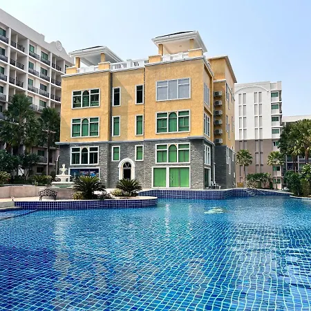 Apartment 超大泳池景观房 市中心区域 离步行街5分钟near Walking Street Pattaya
