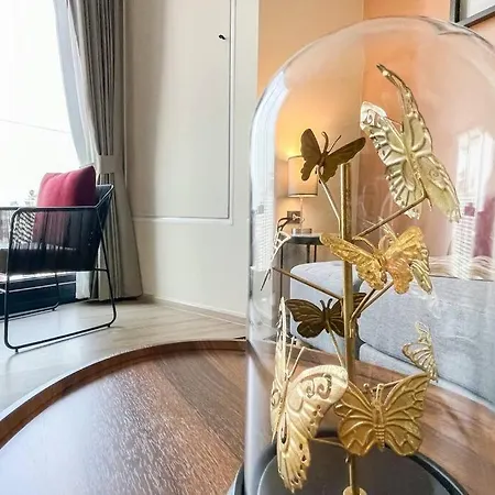 Apartment Edge Central W/sea View Walk 200m. Beach