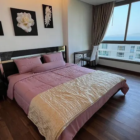 1 Bedroom In The Peak Towers Apartment Pattaya