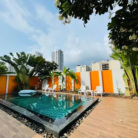 Rosewood Pool 1 Hotel Pattaya