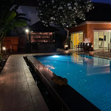 Rosewood Pool 1 * Pattaya