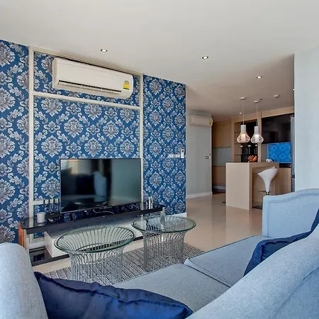 อพาร์ทเม้น Pattaya Apartments L Guest Friendly L Waterpark Gym Sauna Jacuzzi Pattaya
