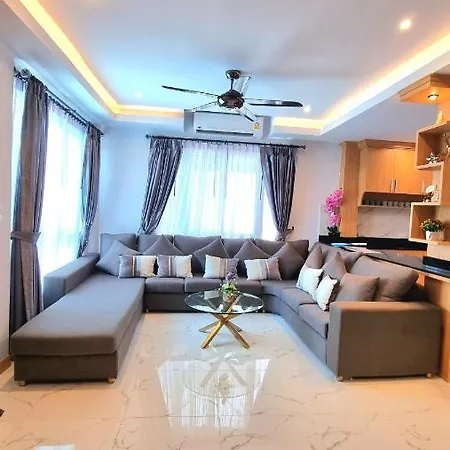 Sweet Pool Villa