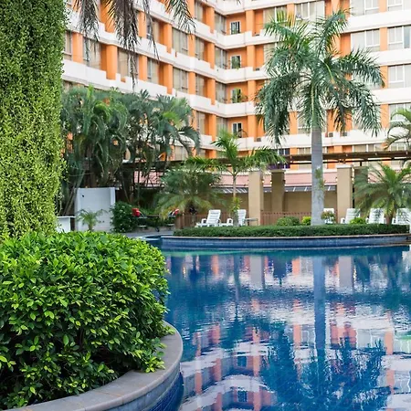 Hotel Eastern Grand Palace 4*