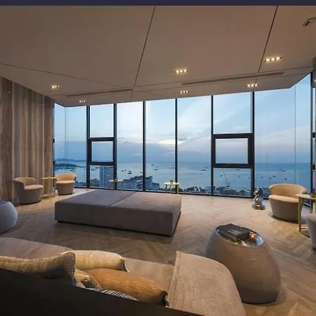 Apartment The Base *