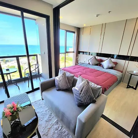 Apartment Luxury With Sea View. *