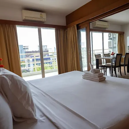 Apartment Walking Street Side View Talay 6 *