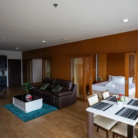 Apartment Walking Street Side View Talay 6 *