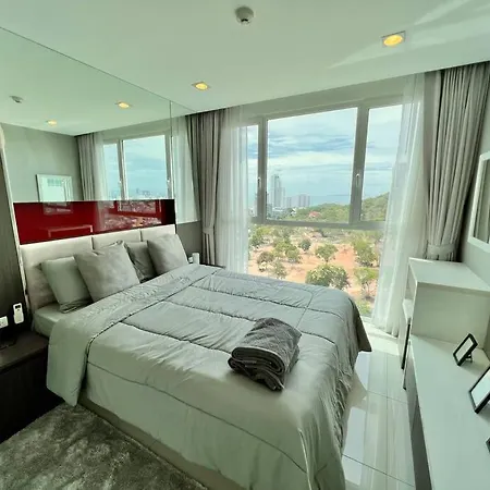 Bay View 1 Bed In Vision Apartment *